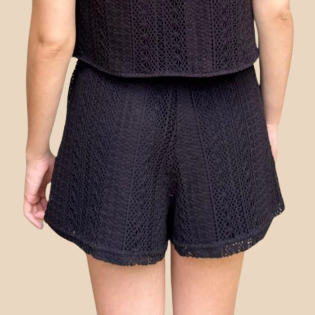 Short Negro Tejido