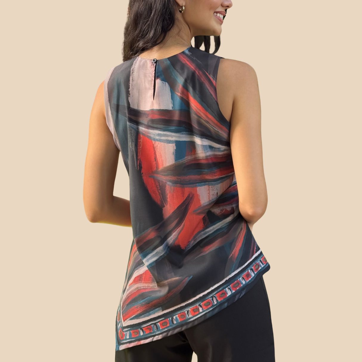 Blusa Irregular Ébano