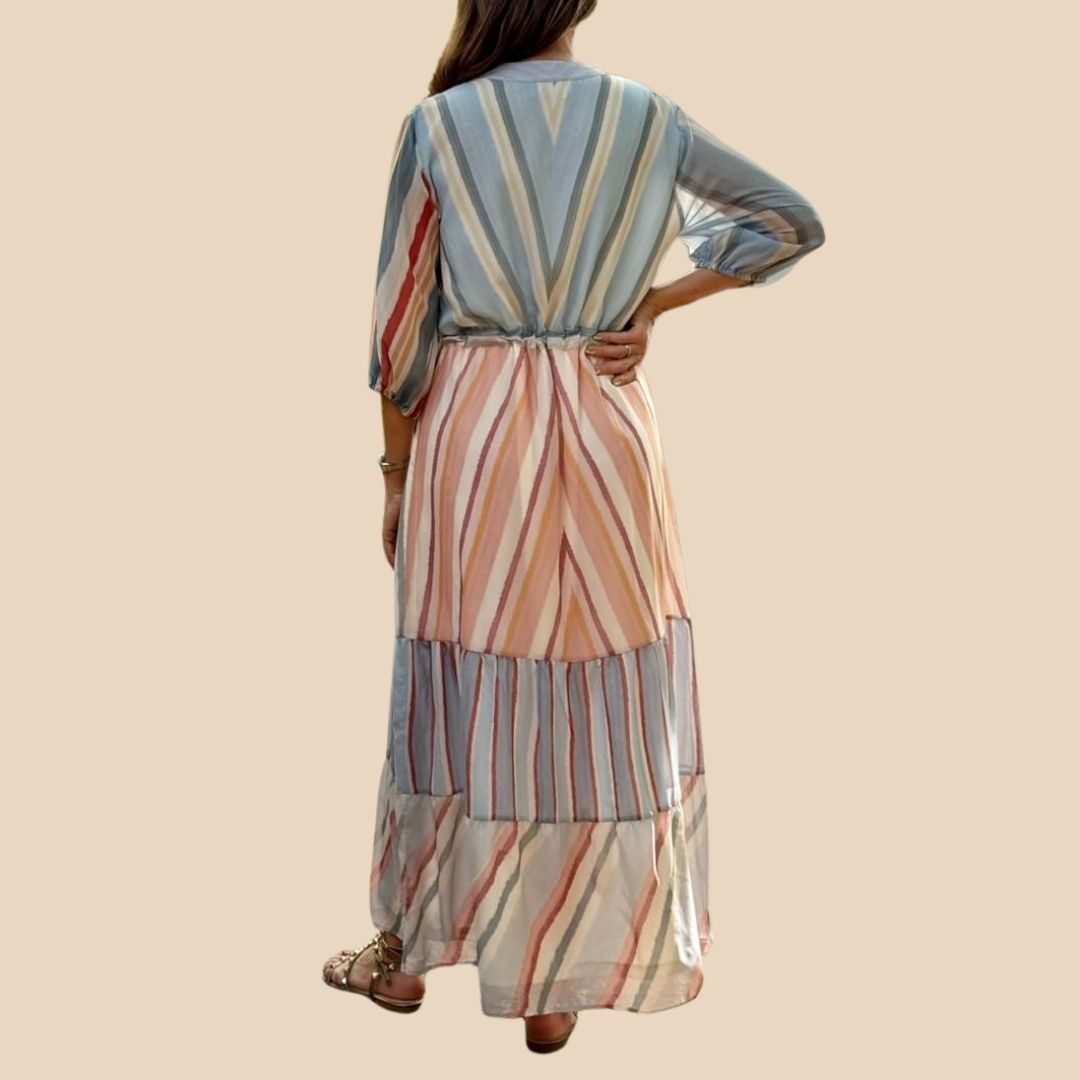 Vestido Coral En Acuarela