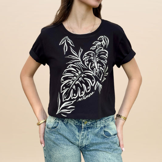 Remera Luciana Guembe Tropical