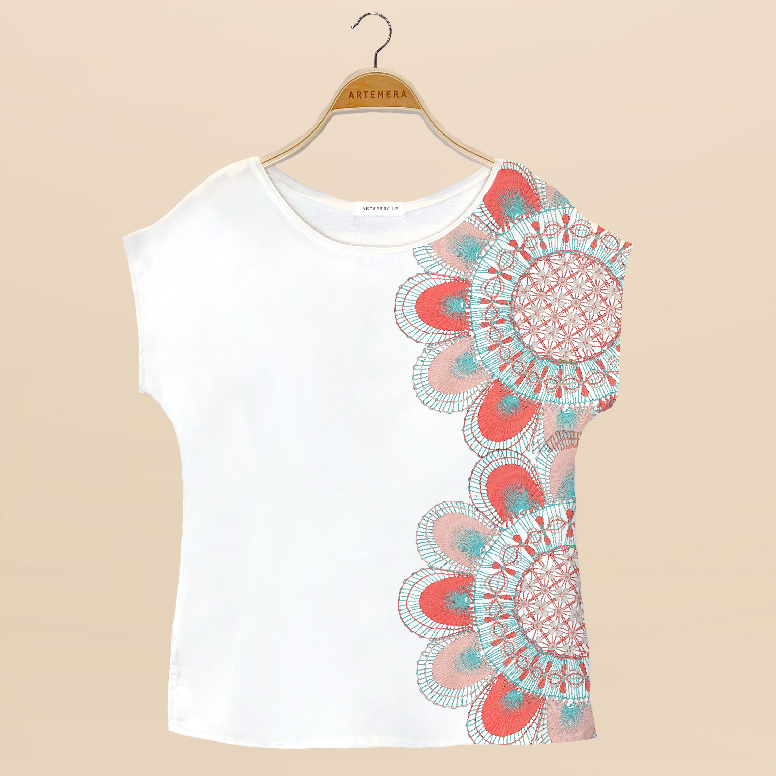 Blusa Artemera Negra - Ñanduti Coral Costado